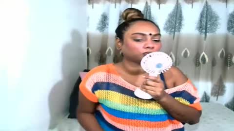 Snapshot of indiansecretlove20 chatting on 01-31-25, 09:16 goddess online show from 01-31-25, 09:16