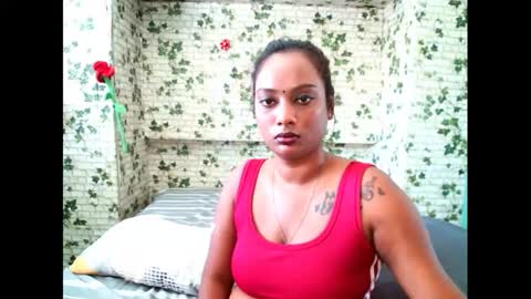 Snapshot of indiansecretlove20 chatting on 03-08-25, 12:09 goddess online show from 03-08-25, 12:09