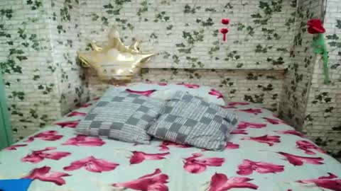 Snapshot of indiansecretlove20 chatting on 09-30-25, 01:16 goddess online show from 09-30-25, 01:16