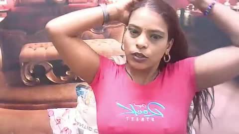indiansexyass4u2luv online show from 01-13-25, 03:36
