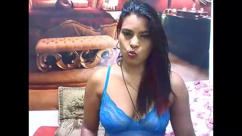 indiansexyass4u2luv online show from 01-25-25, 06:57