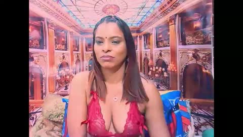 indiansexyass4u2luv online show from 10-30-25, 06:52