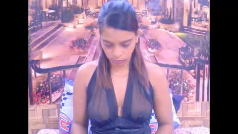 indiansexyass4u2luv online show from 02-02-26, 10:19