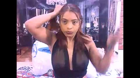 indiansexyass4u2luv online show from 04-26-26, 08:34