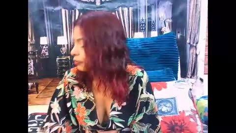Snapshot of indiansexyass4u2luv chatting on 06-08-26, 06:52 indiansexyass4u2luv online show from 06-08-26, 06:52