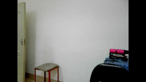 Snapshot of indiansexybtx chatting on 12-14-25, 08:09 indiansexybtx online show from 12-14-25, 08:09