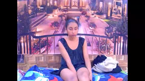 indiansexybutt4u2luv online show from 04-23-26, 09:19