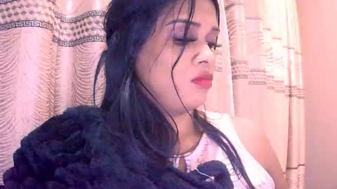 Snapshot of indiansexyy21 chatting on 05-31-26, 12:19 indiansexyy21 online show from 05-31-26, 12:19
