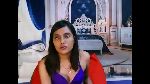 Snapshot of indianskies chatting on 12-13-25, 07:53 Sky online show from 12-13-25, 07:53