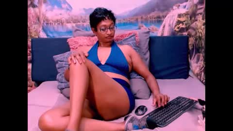 Shreya online show from 01-17-25, 06:54