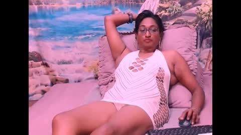 Shreya online show from 02-14-25, 07:12