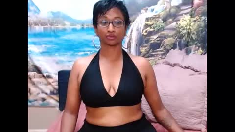 Shreya online show from 02-24-25, 07:19