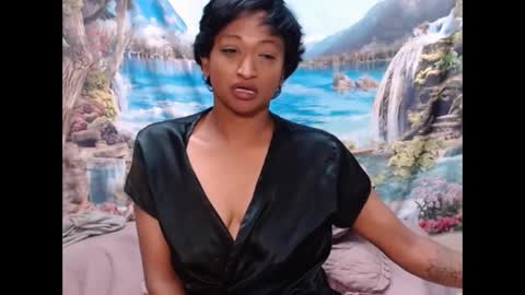 Shreya online show from 02-28-25, 01:37