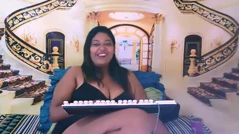 Snapshot of indianyummy chatting on 02-18-25, 06:04 Kajol online show from 02-18-25, 06:04