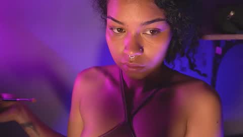 Snapshot of indicasatan chatting on 10-08-25, 02:20 Indicasatan online show from 10-08-25, 02:20