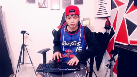 matias online show from 11-29-25, 03:42