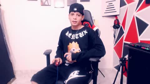 matias online show from 11-30-25, 10:03