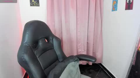 Diana online show from 02-04-26, 03:23