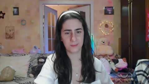 Snapshot of inelika chatting on 09-10-25, 10:43 Inna  online show from 09-10-25, 10:43