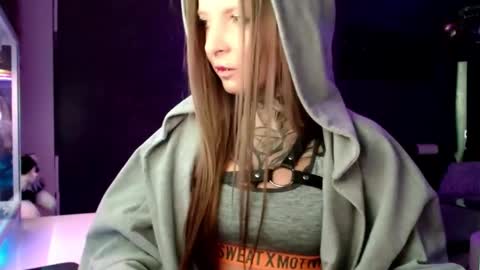 InesDesire online show from 02-16-25, 08:10