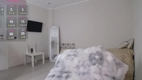 InesNova online show from 05-05-26, 05:04