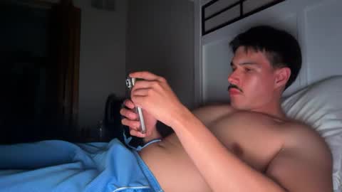Snapshot of infamouslucas chatting on 06-16-26, 03:20 Lucas online show from 06-16-26, 03:20