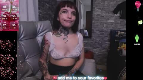 Snapshot of inferno_molly chatting on 10-23-25, 06:02 MOLLY online show from 10-23-25, 06:02