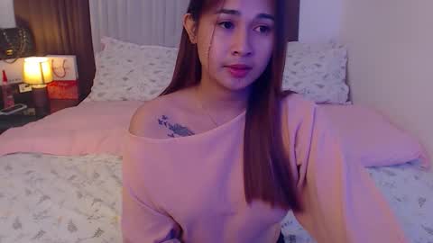 Snapshot of infernoglow_vex chatting on 11-26-25, 08:43 Ms. Vex online show from 11-26-25, 08:43