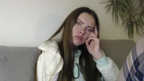 Sweet girl online show from 12-17-24, 07:48