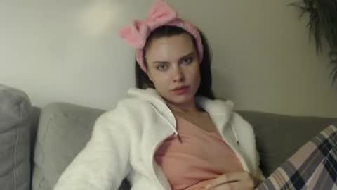 Sweet girl online show from 02-18-25, 08:25