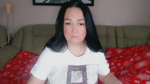 Snapshot of infinity_loveliness chatting on 12-03-24, 07:21 Infinity online show from 12-03-24, 07:21