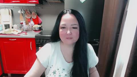 Snapshot of infinity_loveliness chatting on 01-08-25, 09:42 Infinity online show from 01-08-25, 09:42