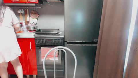 Snapshot of infinity_loveliness chatting on 01-21-25, 07:15 Infinity online show from 01-21-25, 07:15