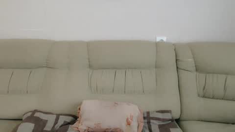 Snapshot of infinity_loveliness chatting on 02-03-25, 09:08 Infinity online show from 02-03-25, 09:08