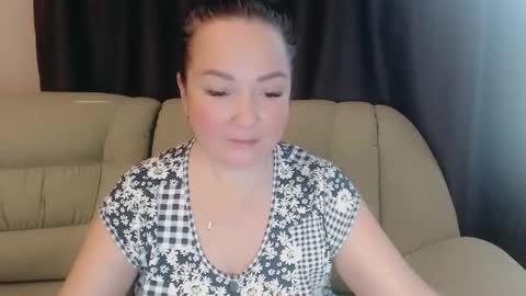 Snapshot of infinity_loveliness chatting on 09-09-25, 05:07 Infinity online show from 09-09-25, 05:07