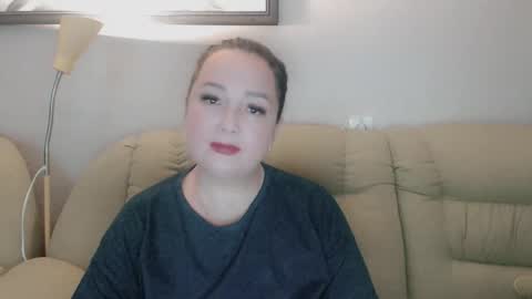 Snapshot of infinity_loveliness chatting on 09-27-25, 12:54 Infinity online show from 09-27-25, 12:54