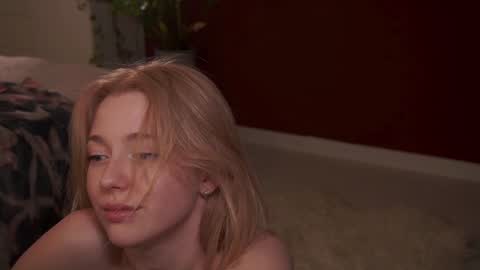 Snapshot of infinitysoul_ chatting on 12-17-24, 02:01 Alexa..  Inst     Fansly infinitysoul  online show from 12-17-24, 02:01