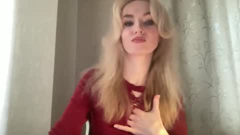 Snapshot of ingacat chatting on 03-29-26, 07:52 IngaCat online show from 03-29-26, 07:52