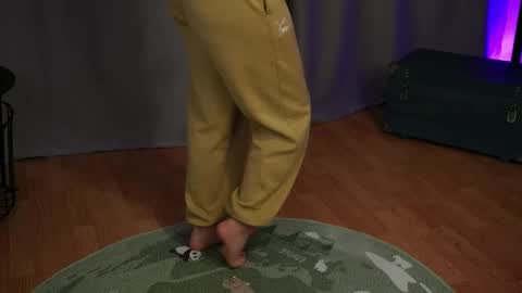 ingerperrucci online show from 11-14-25, 03:38