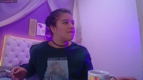 Ingrid petite online show from 12-06-24, 10:52