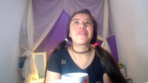 Ingrid petite online show from 12-20-24, 11:37