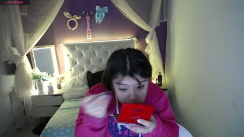 Ingrid petite online show from 01-22-25, 10:37