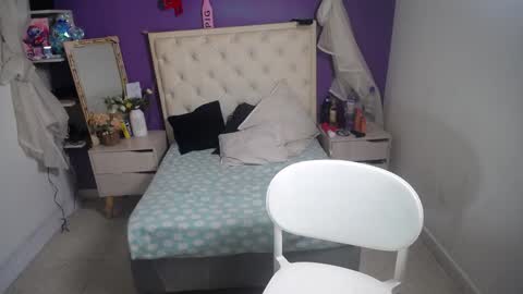 Ingrid petite online show from 02-03-25, 11:47