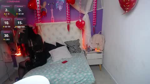 Ingrid petite online show from 02-14-25, 11:42