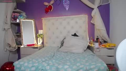 Ingrid petite online show from 03-03-25, 02:15