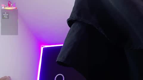 Snapshot of ingrid_zese chatting on 10-04-25, 06:06 Ingrid Zese online show from 10-04-25, 06:06