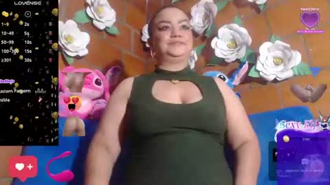 Snapshot of ingritbitch chatting on 06-12-26, 10:58 Ingrit online show from 06-12-26, 10:58