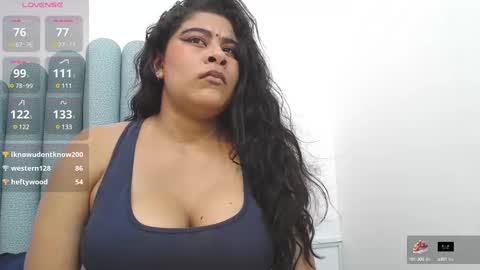 Snapshot of iniyalaboni chatting on 02-11-25, 06:11 Iniya online show from 02-11-25, 06:11