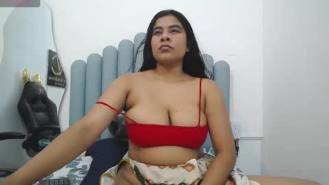 Snapshot of iniyalaboni chatting on 02-24-25, 07:41 Iniya online show from 02-24-25, 07:41