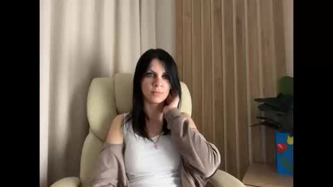 Snapshot of injaathome chatting on 04-27-26, 06:17 InjaAtHome online show from 04-27-26, 06:17